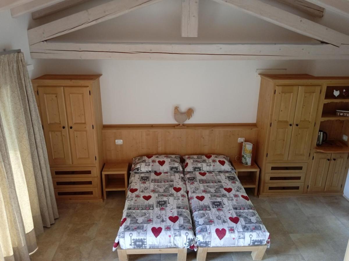 Locazione Turista Cocode Bed and Breakfast Miane Exteriör bild