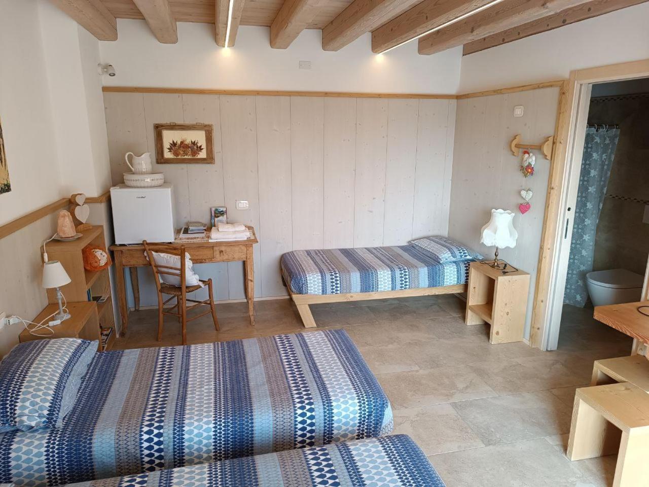 Locazione Turista Cocode Bed and Breakfast Miane Exteriör bild